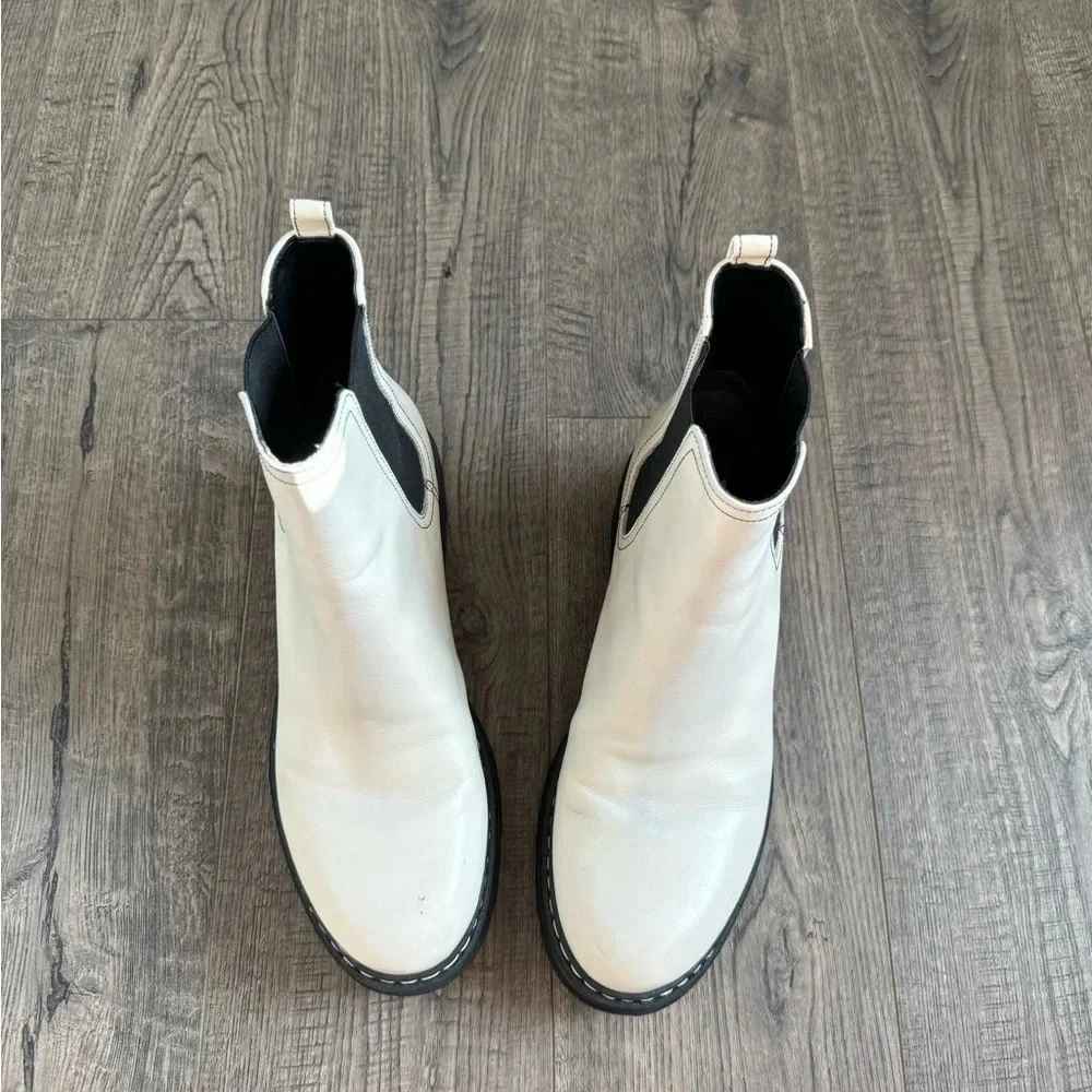 MARC FISHER Pirro Chelsea Lugsole Ankle Bootie